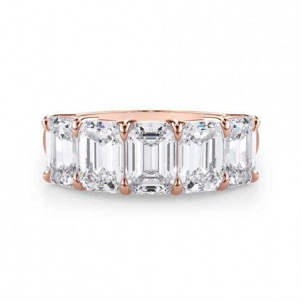 Обручальное кольцо «Изумрудная прохлада зимы»