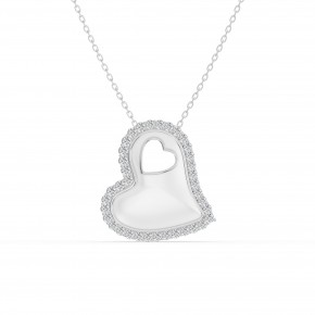 Кулон «Обаятельная теплота объятия» белый